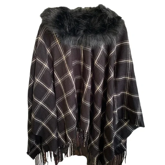 🆕 J.Crew Factory Women's Faux Fur Cape Scarf - Picture 7 of 9